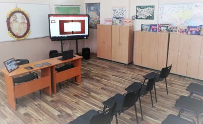 Съвременен интерактивен кабинет  3