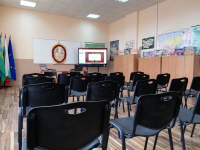 Съвременен интерактивен кабинет  4